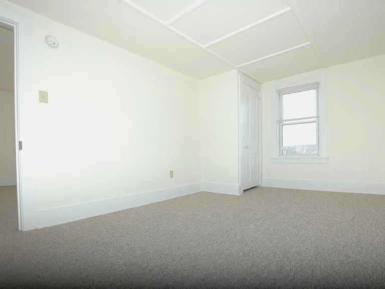 1807 Penn St #2 — Photo 8