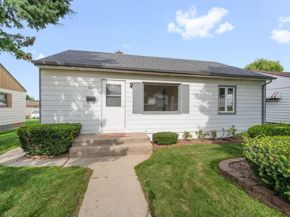 3211 S 68th STREET, Milwaukee, WI 53219