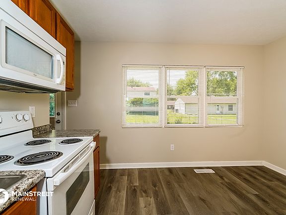 5th image of 5130 Bahia Dr