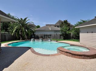 28414 Lauren Cove Ln, Spring, TX 77386