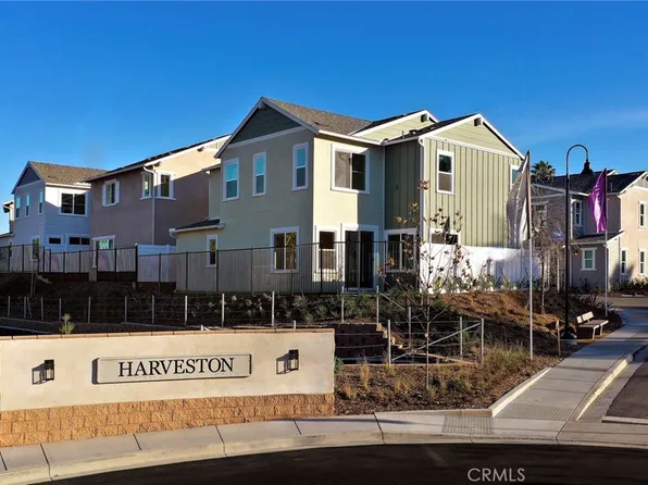 1504 Wingwood Ln, Vista, CA 92083