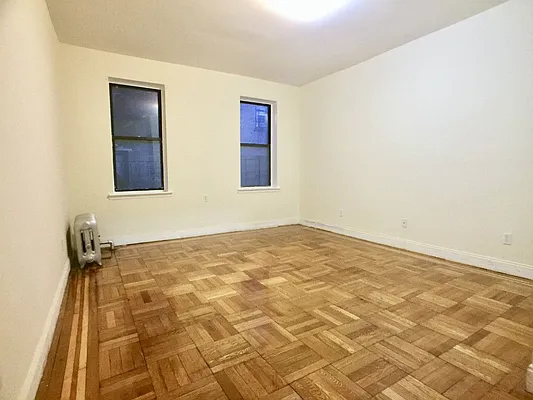 Rented by Sovereign Associates | media 9