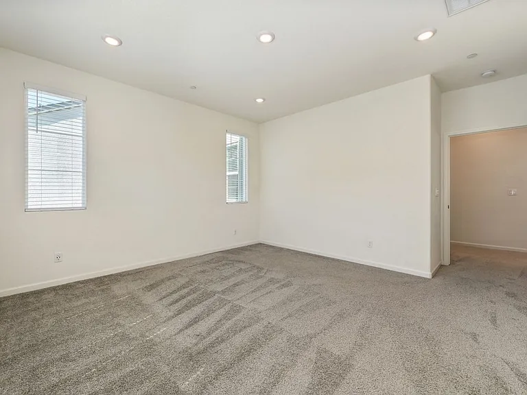 3209 Sunny Gate Ln — Photo 27