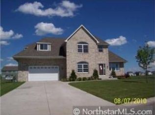 6750 Lasalle Cir NE, Albertville, MN 55301