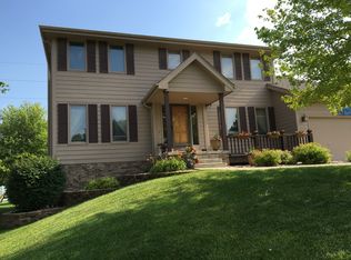 16024 Parker St, Omaha, NE 68118