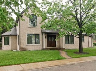 43 Lincoln St, Glenview, IL