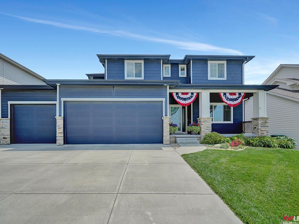 1st image of 8129 S 193rd Ave