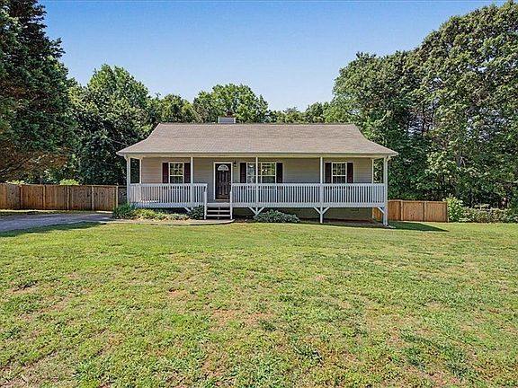 2nd image of 155 Ravenwood Ln