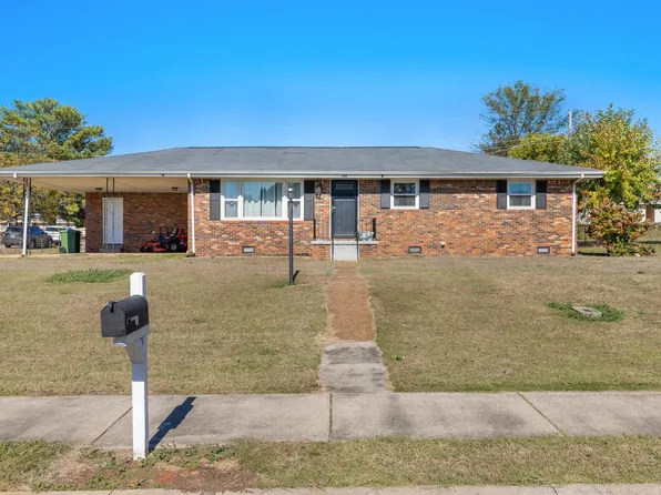 1101 Richton Ave, Muscle Shoals, AL 35661