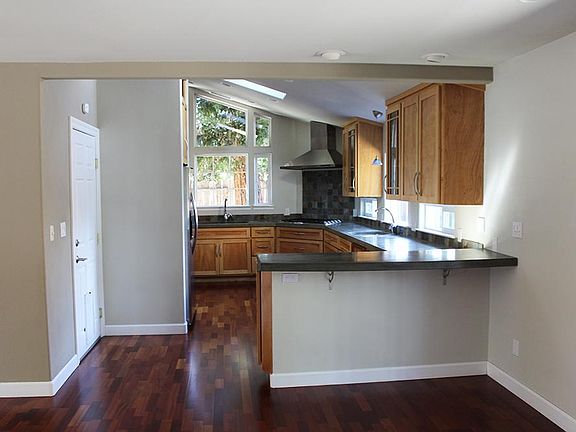 2nd image of 5504 Nebraska Dr