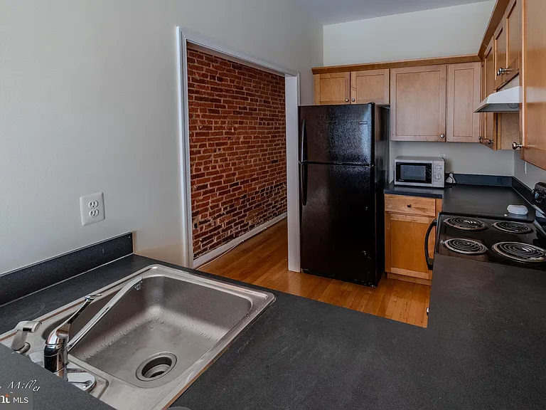 1712 Thames St — Photo 6