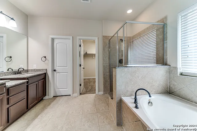 111 Dovetail St — Photo 7