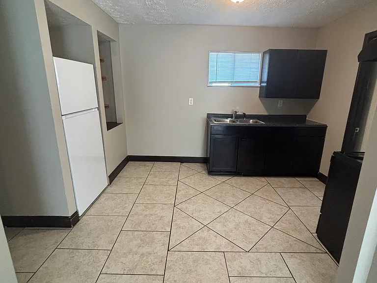 3632 Crescent Ave — Photo 7