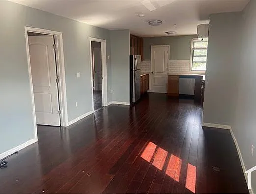 1041 Bryant Ave #2 — Photo 6