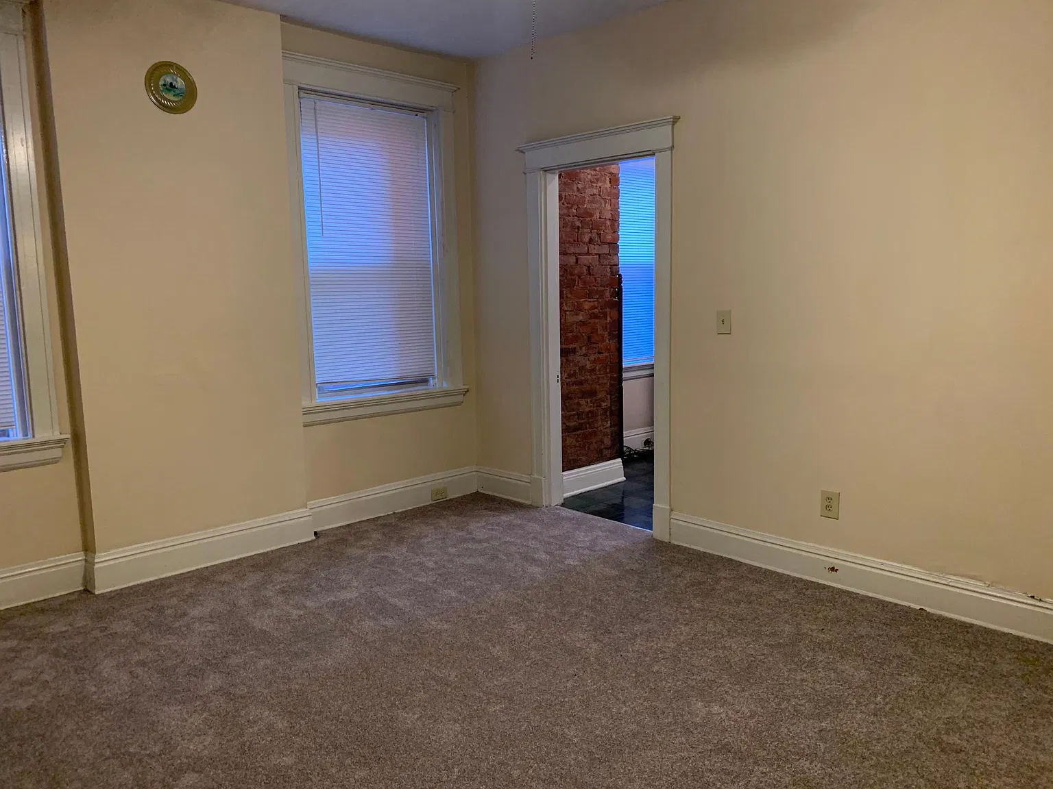 2 bed, 770 sqft, $1,250 — Photo 2