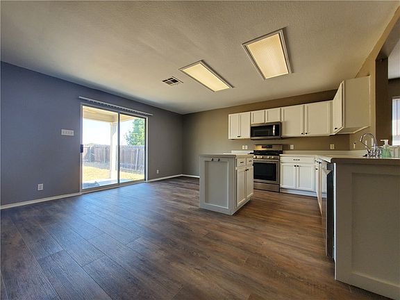 5th image of 1811 Lloydminister Way