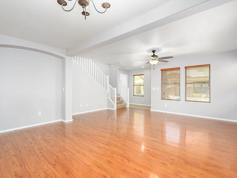 5815 E Grove Ave — Photo 8