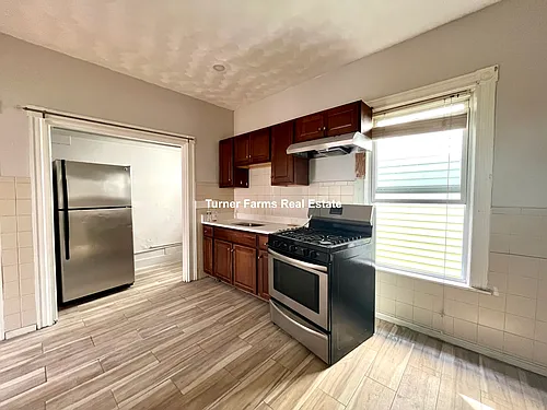 22 Humphreys St #3A Photo 1