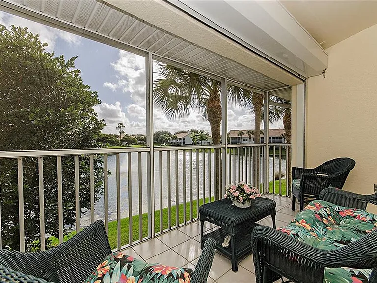 4910 Deerfield Way #A-203 — Photo 2