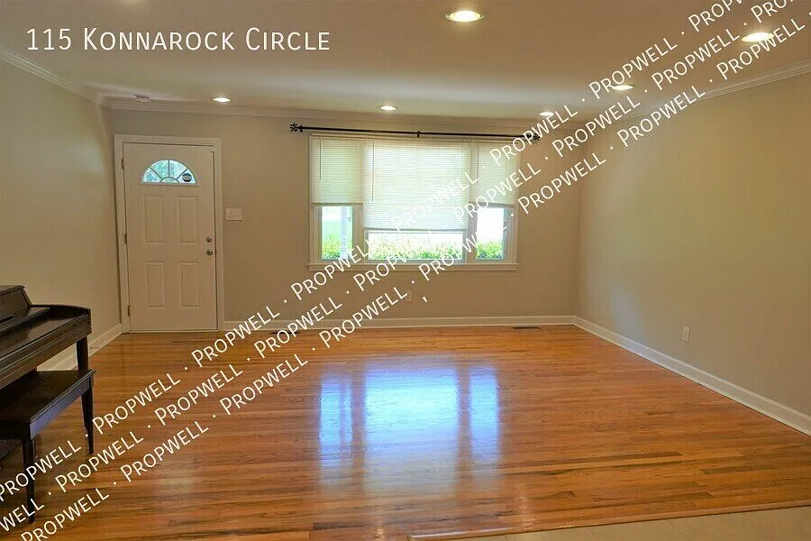 3 bed, 1500 sqft, $1,799 — Photo 4