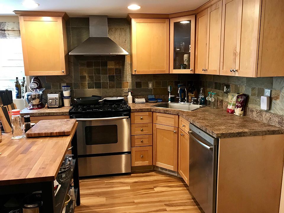 1st image of 2029 Norfolk St #2