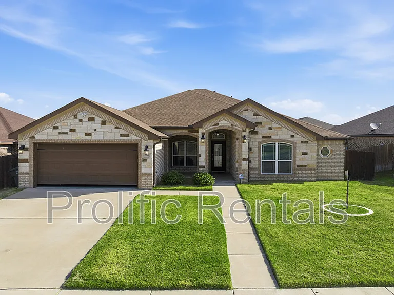 6101 Cordillera Dr — Photo 3
