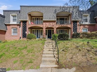 5911 E Prince James Dr UNIT 25, Springfield, VA 22152