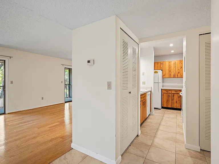 54 Veronese Ct — Photo 7