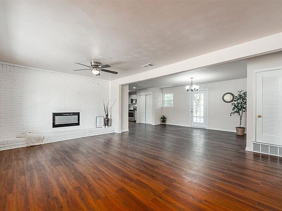 4th image of 3808 Caddo Trl