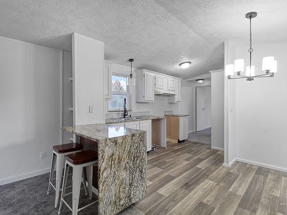 3rd image of 377 E 200th Rd S #36