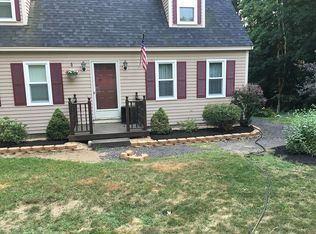 601 Main St, Fremont, NH 03044