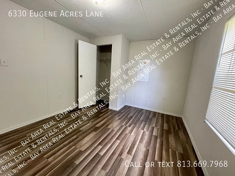 6330 Eugene Acres Ln — Photo 9