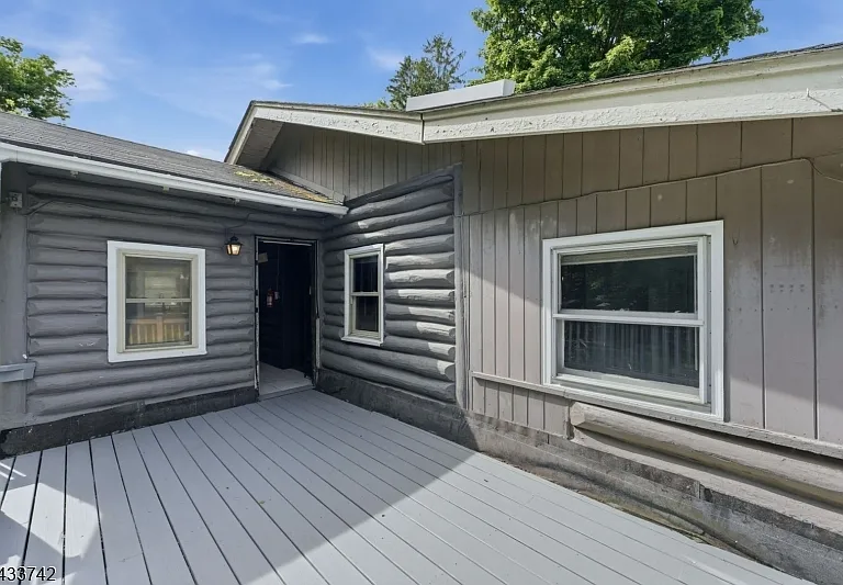 33 Hillside Ave — Photo 26