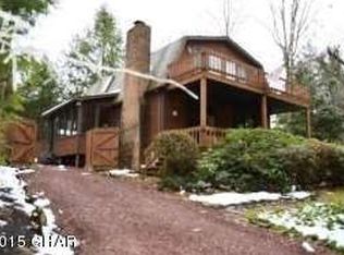 743 Valley Dr, White Haven, PA 18661