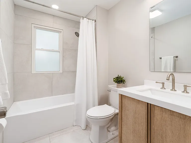 884 S Chesterfield Rd — Photo 11