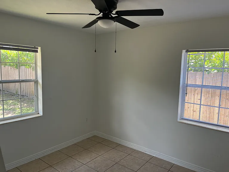 2164 Bougainvillea St — Photo 16