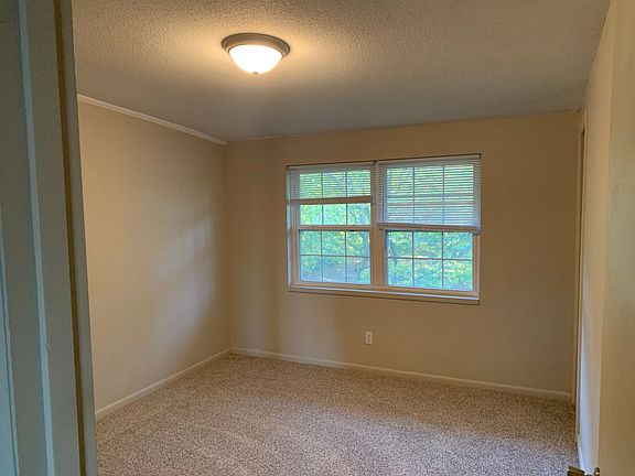 5th image of 801 S Maguire St #353FDFEF6