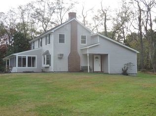 4-8 Vilardi Ln, Fishkill, NY 12524