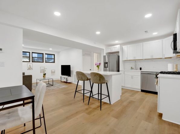 454 W Wrightwood Ave APT 1C