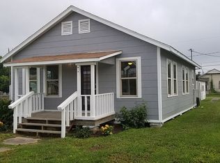 107 Retama Rd, Refugio, TX 78377