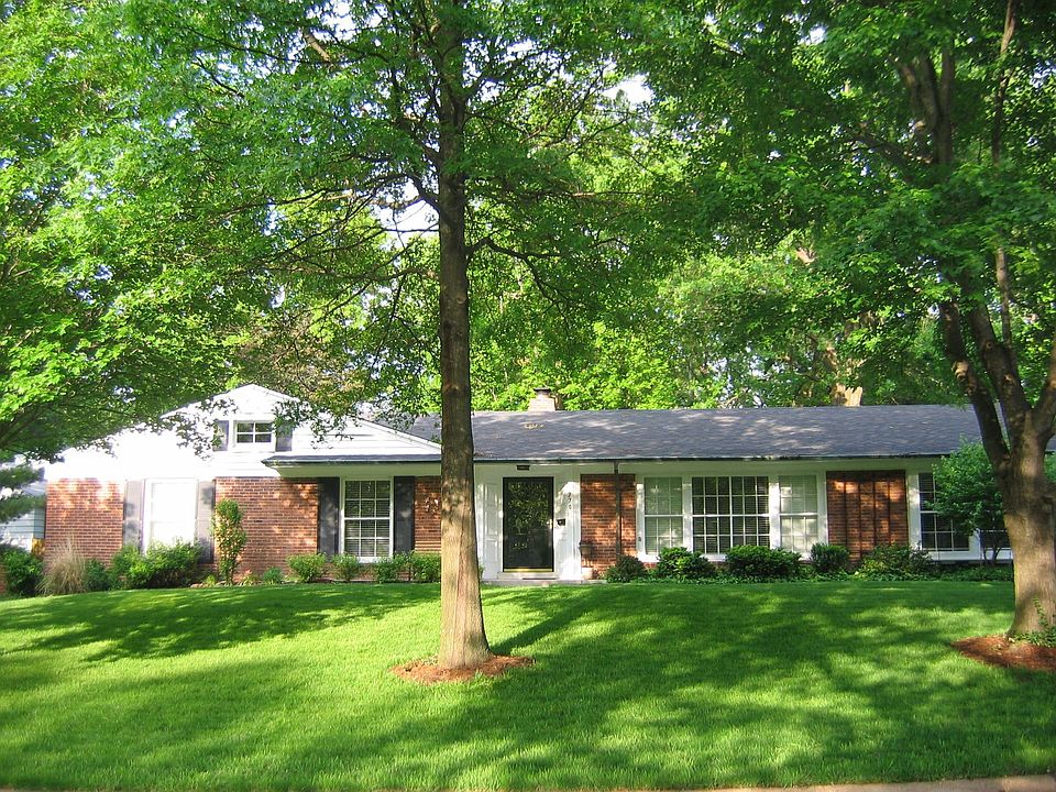 2nd image of 770 Gabriel Ct