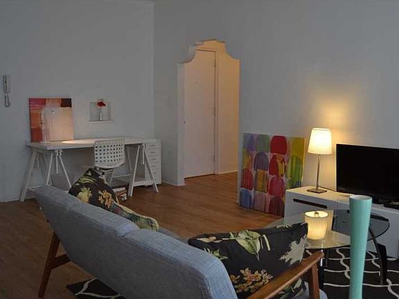 4th image of 900 Lenox Ave APT 4
