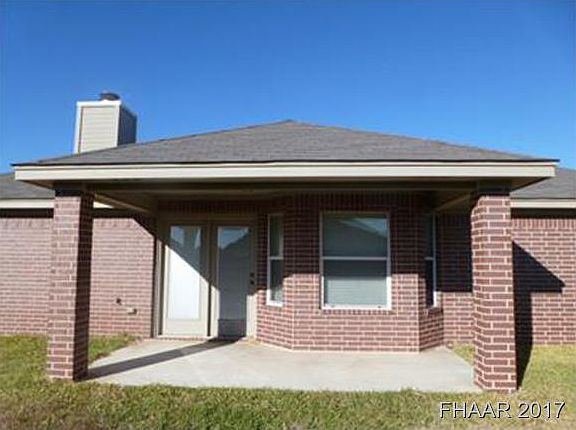 4th image of 3704 Tatonka Dr