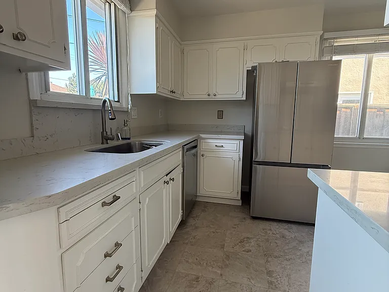 729 Magnolia Ave — Photo 12