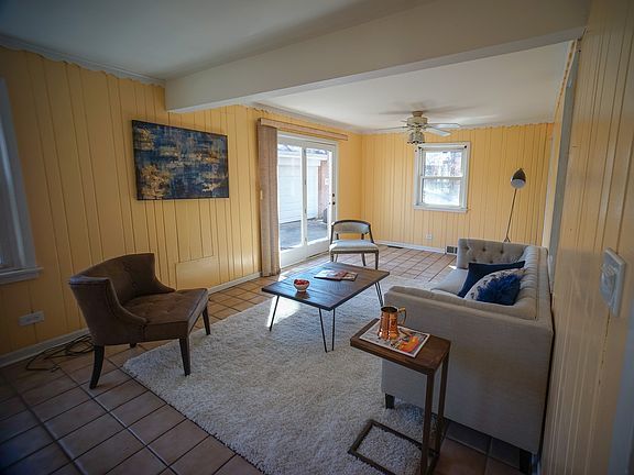 5th image of 6717 N Trumbull Ave