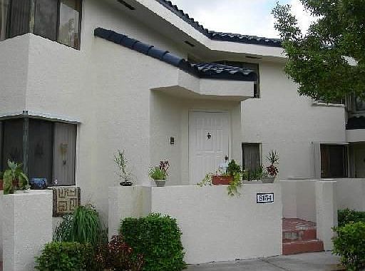 1st image of 8154 NW 17th Mnr