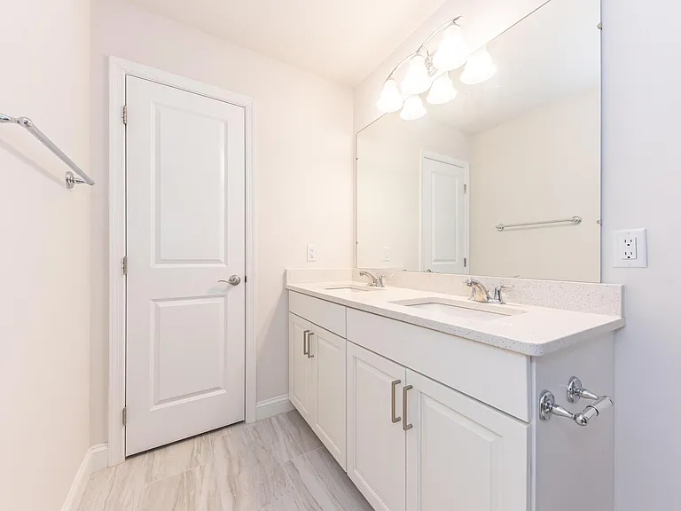 3341 Roseford Blvd — Photo 22