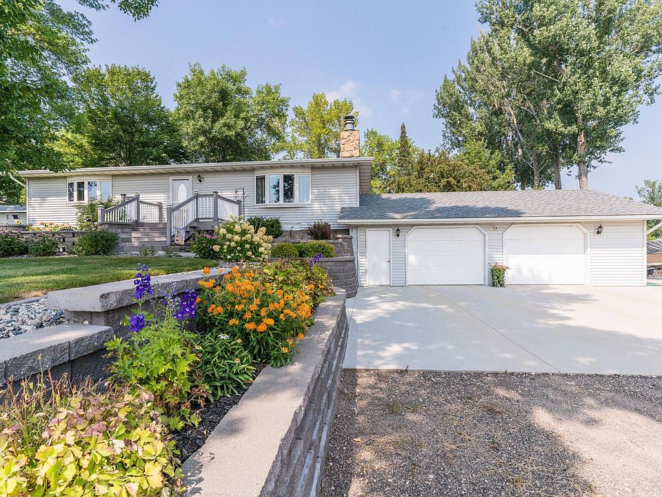 1st image of 23490 Cottonwood Ln