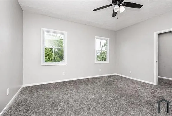 819 S 23rd St — Photo 11
