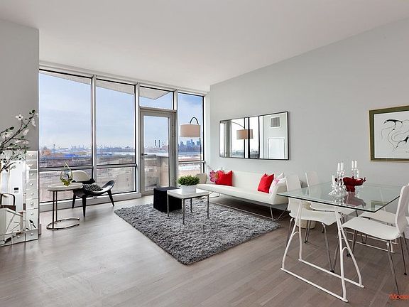 2nd image of 5-19 Borden Ave #5G